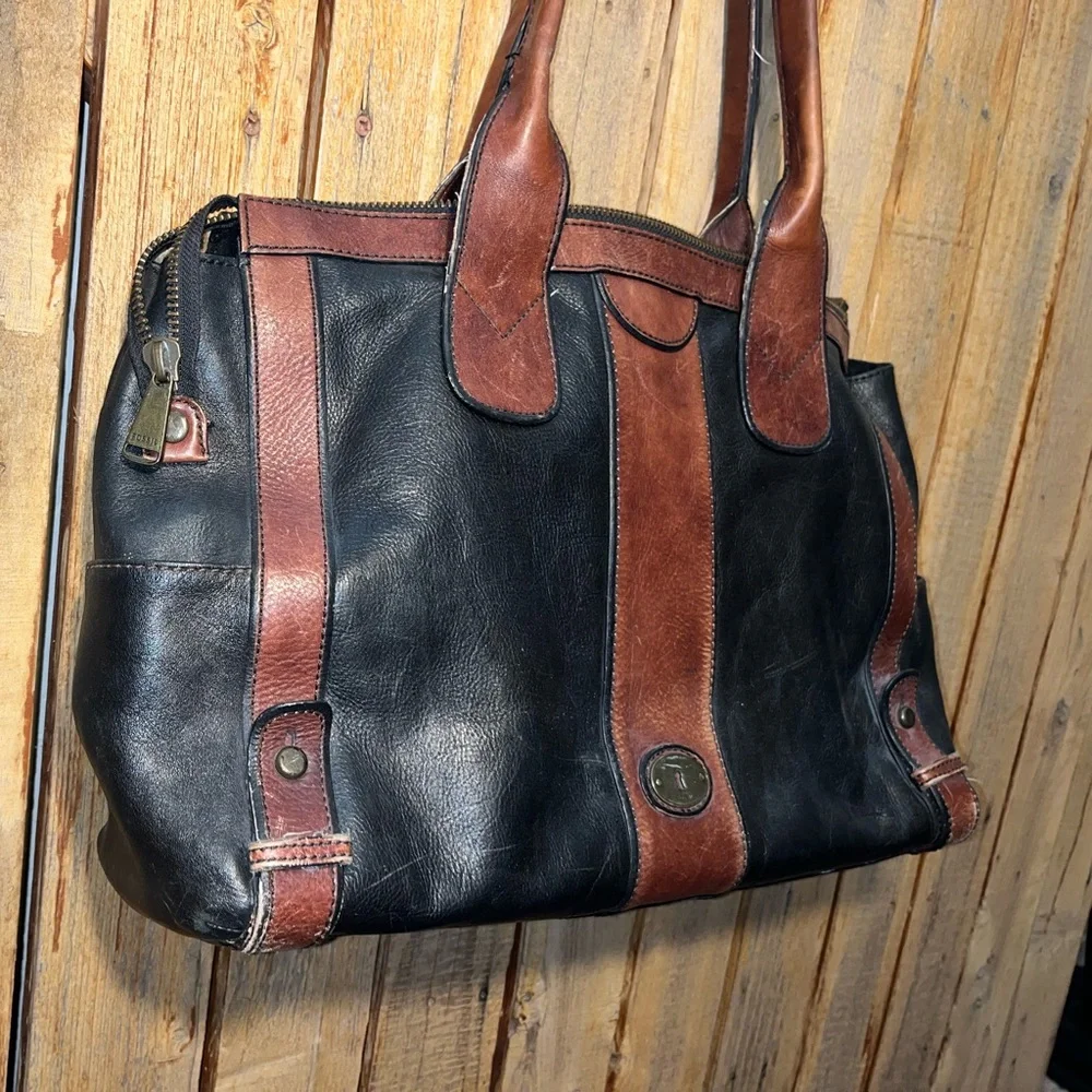 Fossil Black and Brown Leather Shoulder Bag